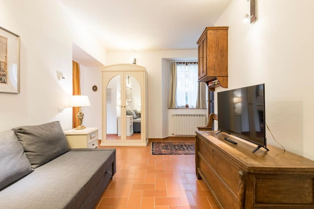 Dalu Florence Apartment Davide - Private Car Park 15 Minutes To The City Center Exterior photo